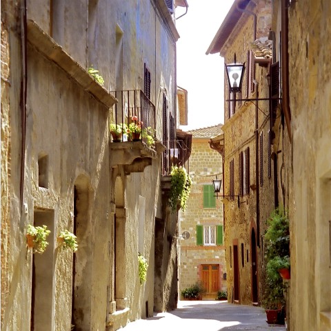 From Sorano to Pienza
