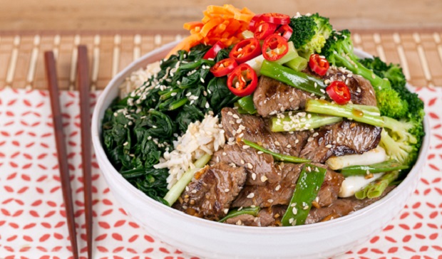 in the kitchen with stefano faita beef and broccoli brown rice bowl with chopsticks