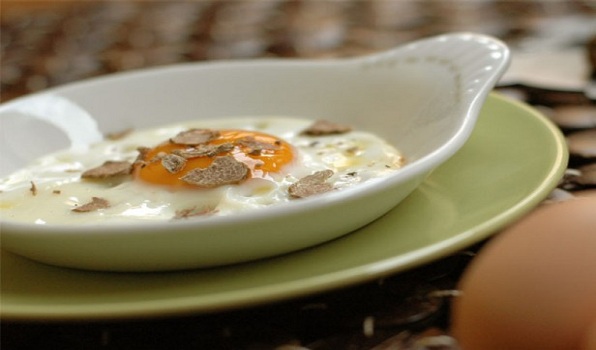 Fried Eggs con Scamorza