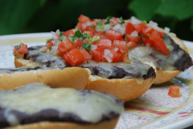 GRILLED CHEESE AND BEAN HEROES