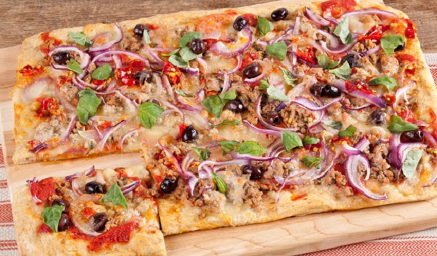 Sausage & Onion Pizza