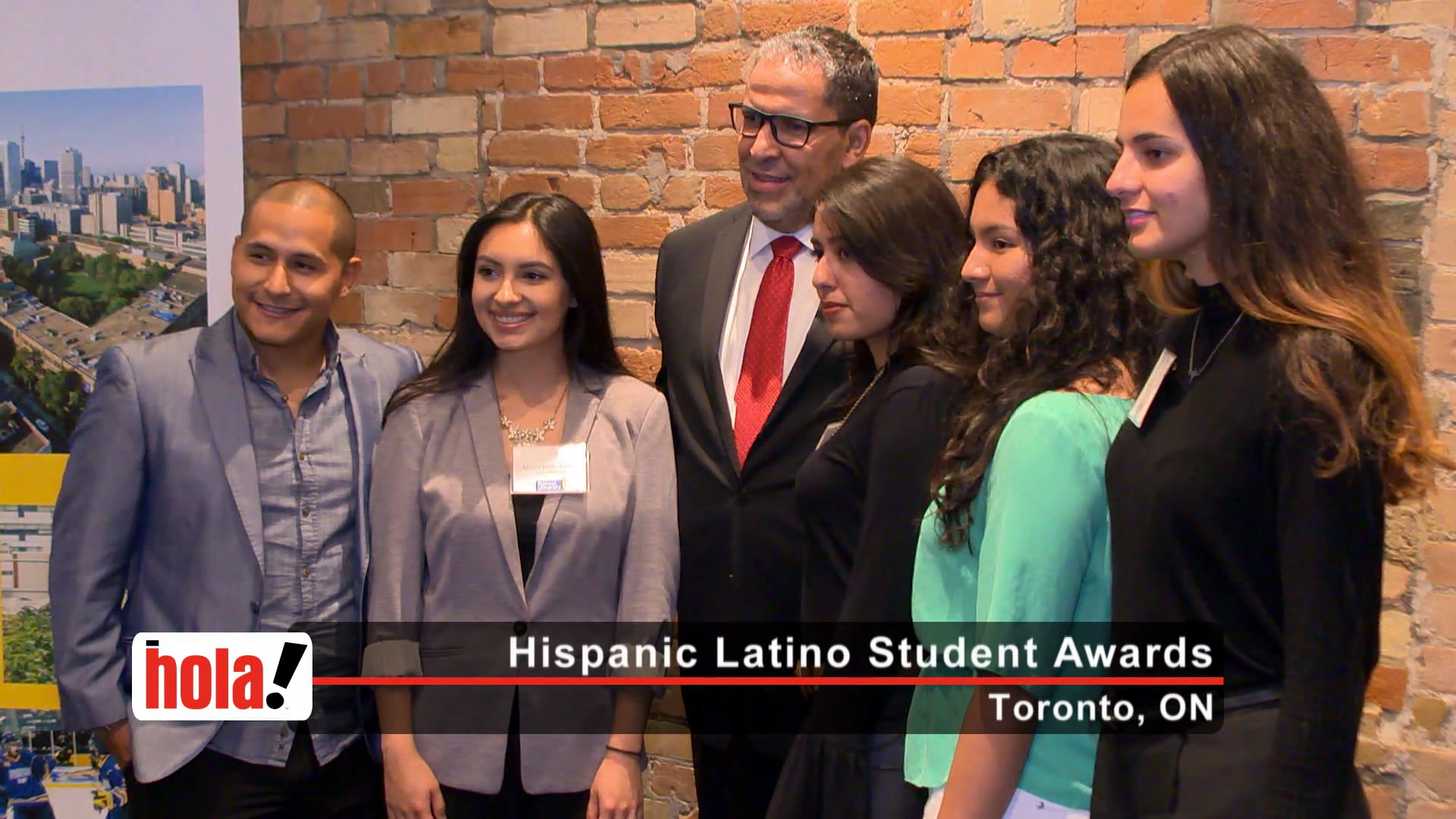 Latino Students together