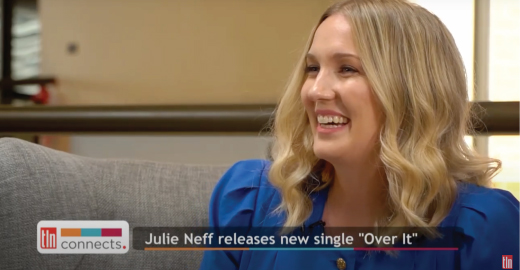 Toronto singer-songwriter, Julie Neff