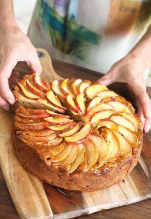 Completed Apple Cinnamon Cake Completed Apple Cinnamon Cake