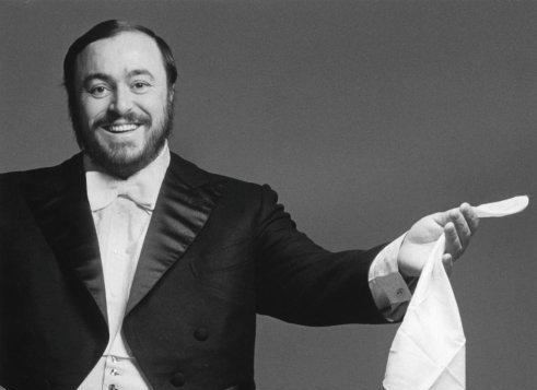 Pavarotti RECADREE (c Francesco Scavullo)