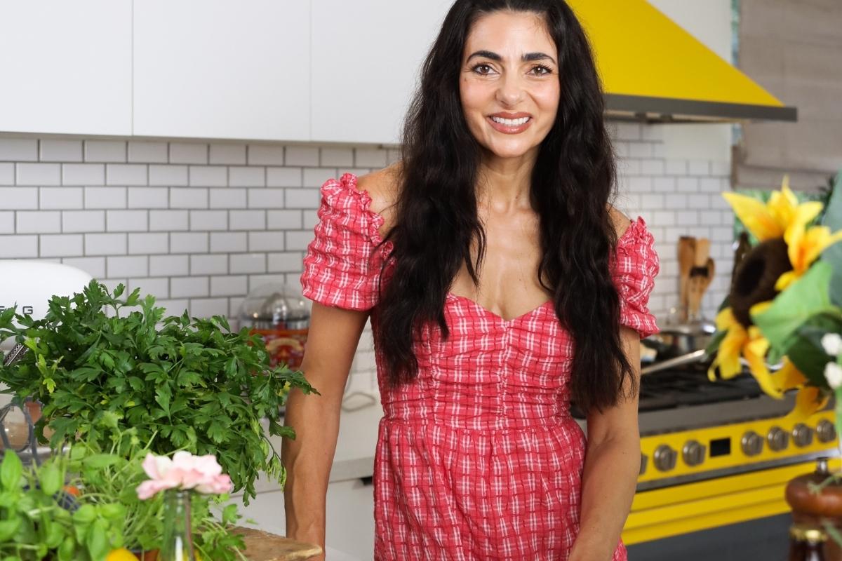 Cook Like An Italian With Silvia Colloca (Season 3)