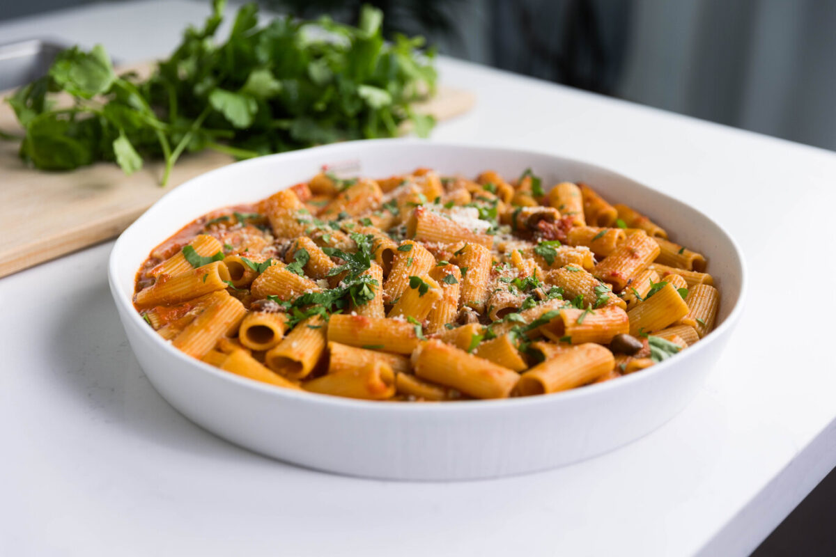 One Pot Classic Puttanesca